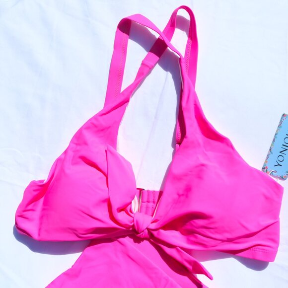 BRIGHT BEAUTIFUL YONIQUE HOT PINK BATHING SUIT (see measurements) - Picture 2 of 5